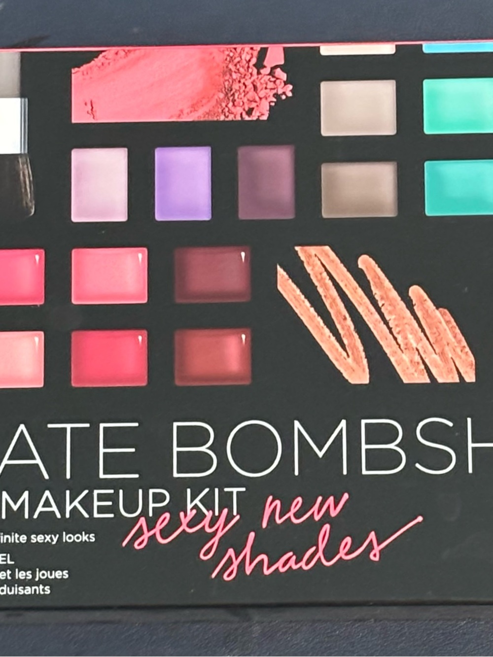 Victoria's Secret Eyeshadow & Lip Palette - Coral, Pink, Purple, Teal, Beige